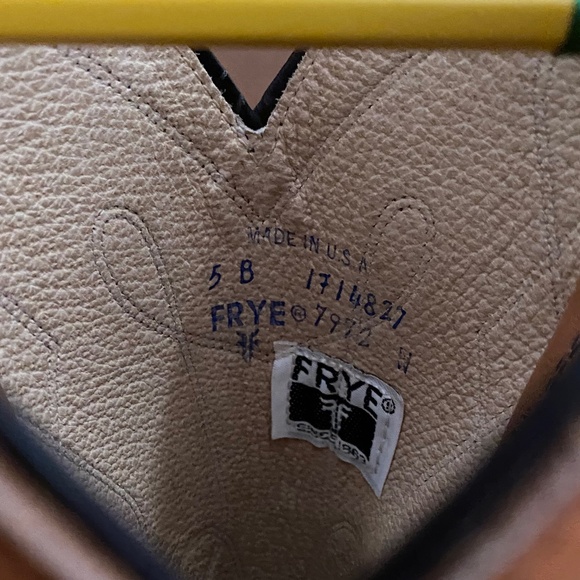 Women Frye Boots - Picture 7 of 7